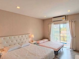 For sale 2 bedrooms townhouse in Cha Am, Phetchaburi