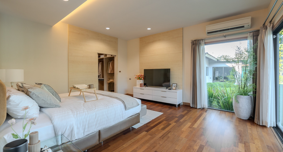Villa en alquiler de 3 habitaciones en Bang Lamung, Chonburi