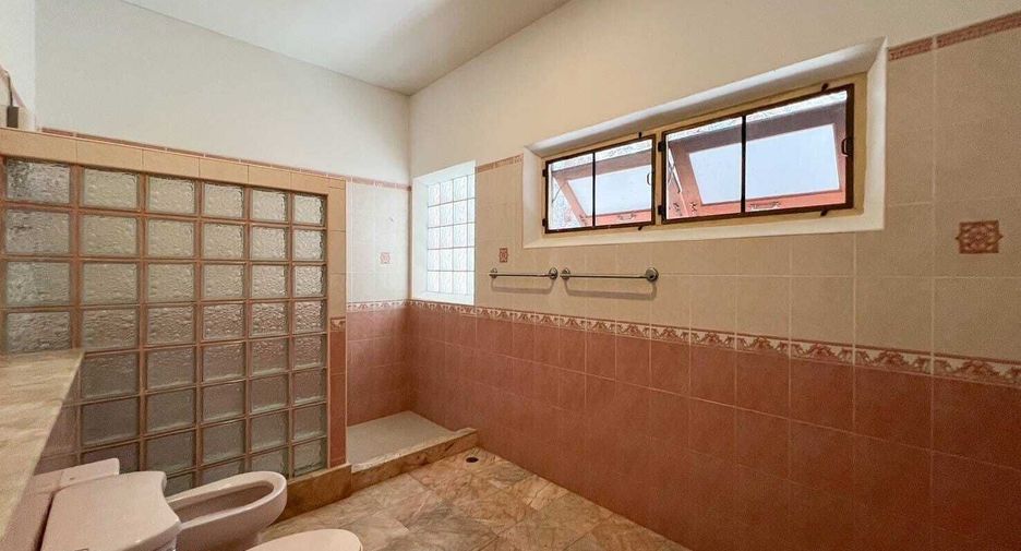 For sale 3 bedrooms villa in Kathu, Phuket
