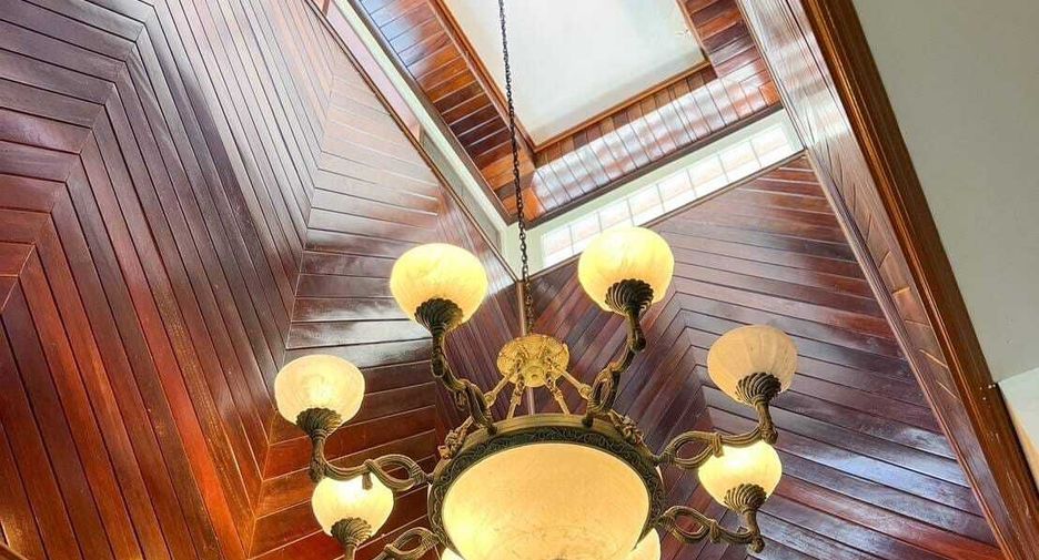 For sale 3 bedrooms villa in Kathu, Phuket