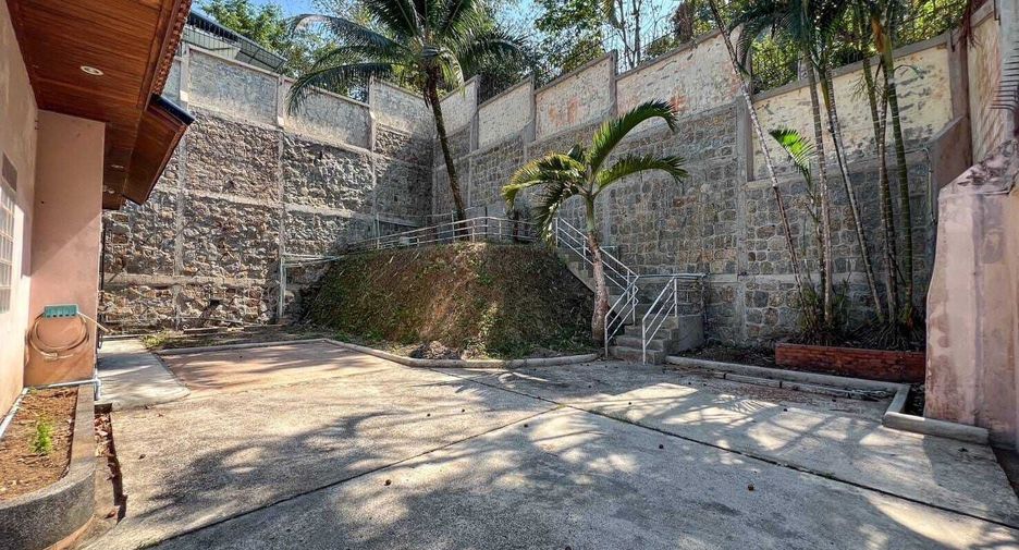 For sale 3 bedrooms villa in Kathu, Phuket