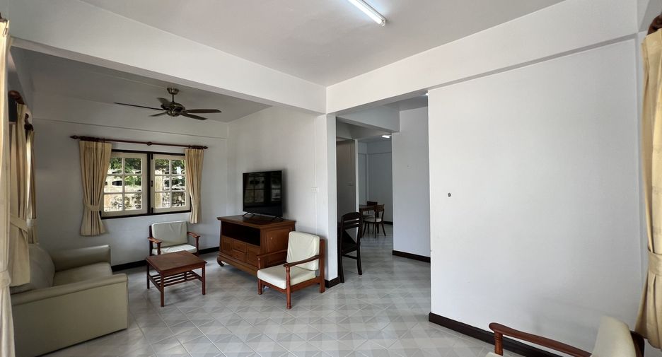 For rent 4 bedrooms villa in Mueang Phuket, Phuket