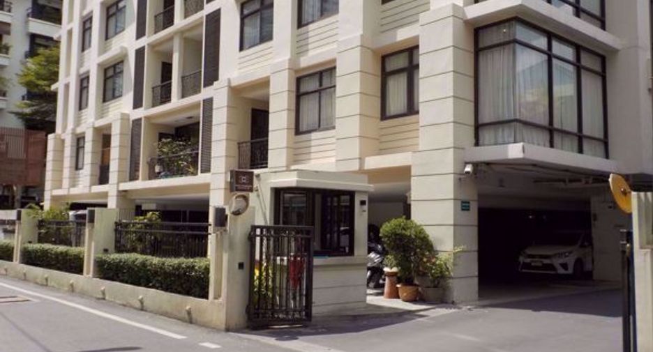 À louer 3 chambres condo à Khlong Toei, Bangkok