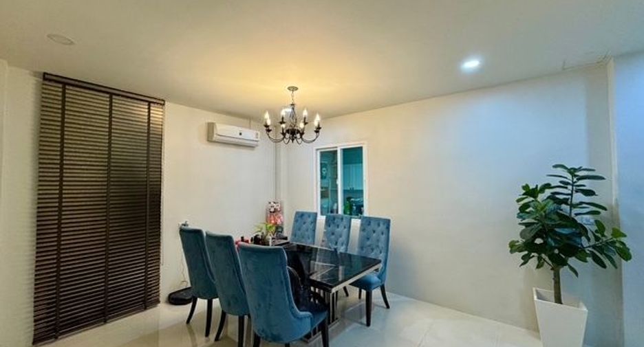 For sale 4 bedrooms house in Mueang Phuket, Phuket