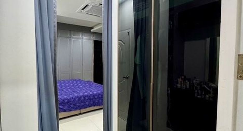 For sale 4 bedrooms house in Mueang Phuket, Phuket