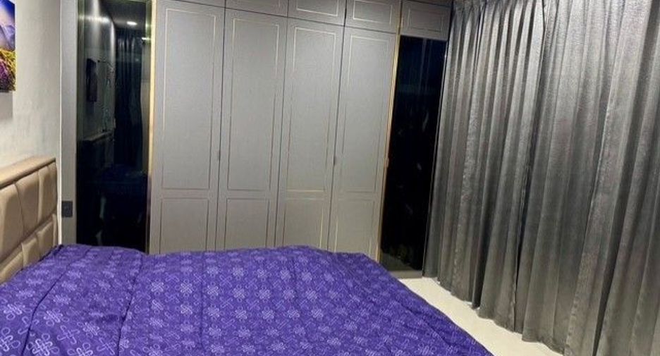 For sale 4 bedrooms house in Mueang Phuket, Phuket