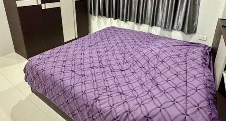 For sale 4 bedrooms house in Mueang Phuket, Phuket