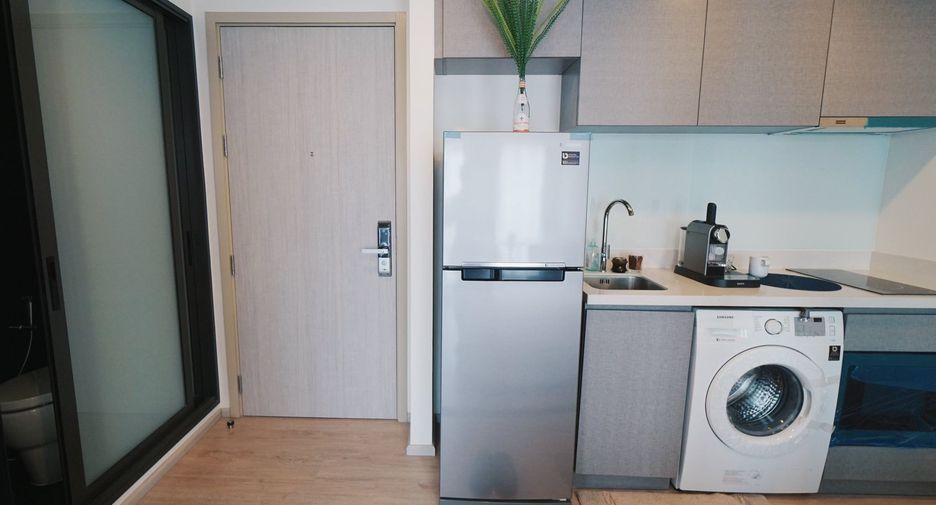 For rent 1 Beds condo in Khlong Toei, Bangkok