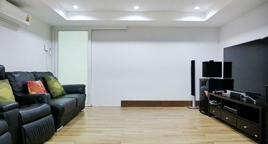À vendre 5 chambres villa à Hua Hin, Prachuap Khiri Khan