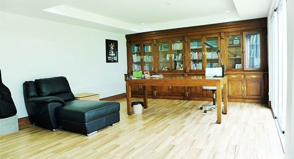 À vendre 5 chambres villa à Hua Hin, Prachuap Khiri Khan