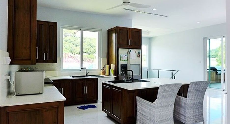 À vendre 5 chambres villa à Hua Hin, Prachuap Khiri Khan
