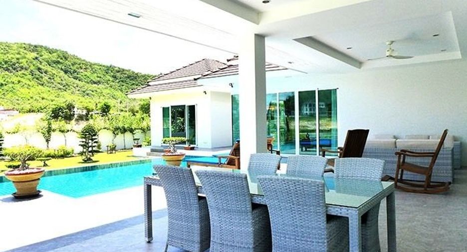 À vendre 5 chambres villa à Hua Hin, Prachuap Khiri Khan