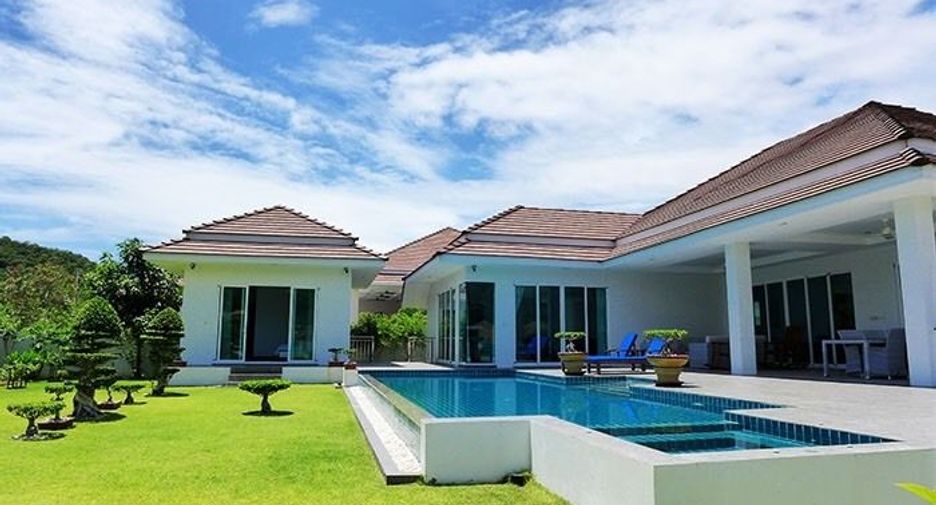 À vendre 5 chambres villa à Hua Hin, Prachuap Khiri Khan