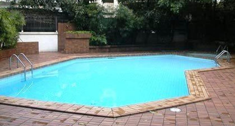 For rent 3 ベッドルーム condo in Pathum Wan, Bangkok