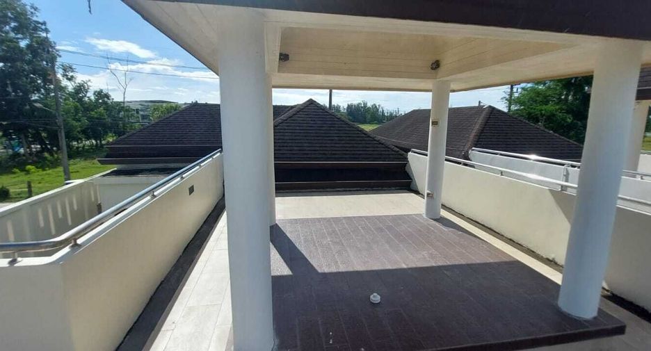 Villa en alquiler de 3 habitaciones en Thalang, Phuket