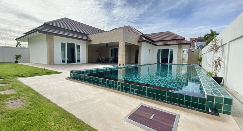 Casa en venta de 3 habitaciones en Bang Lamung, Chonburi