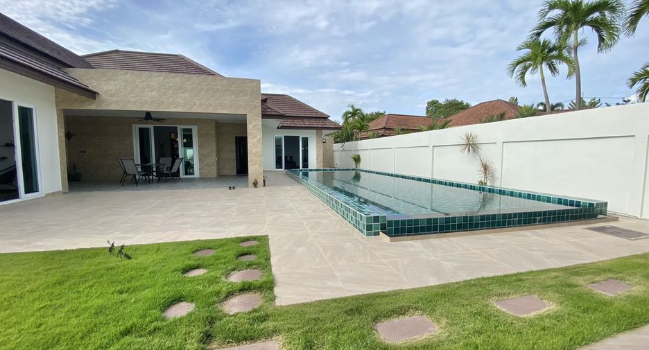 Casa en venta de 3 habitaciones en Bang Lamung, Chonburi
