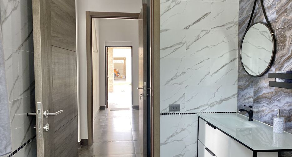 Casa en venta de 3 habitaciones en Bang Lamung, Chonburi