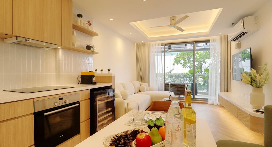 For rent 2 bedrooms condo in Khlong Toei, Bangkok