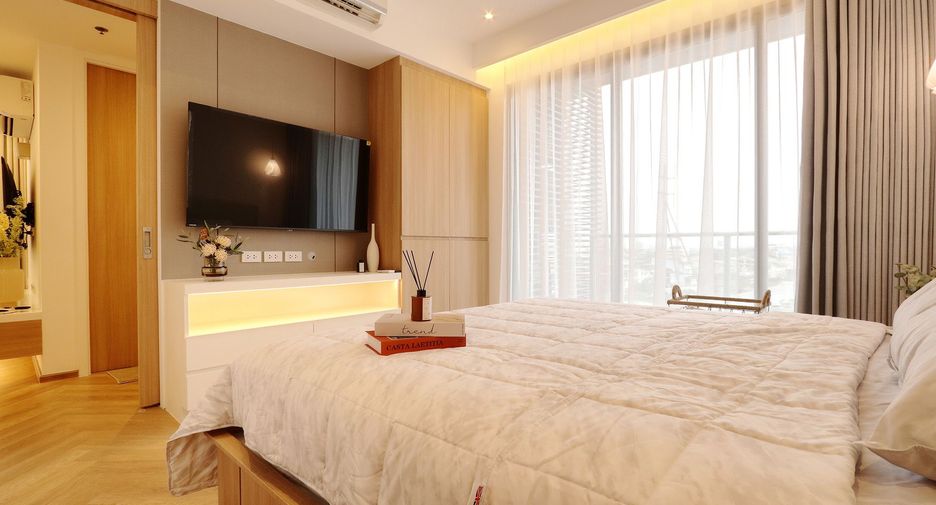 For rent 2 bedrooms condo in Khlong Toei, Bangkok