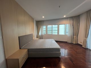 À louer 3 chambres appartement à Khlong Toei, Bangkok