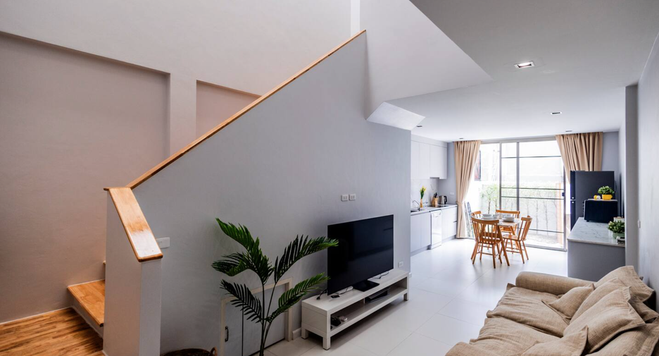 For sale 2 bedrooms townhouse in Mueang Phuket, Phuket