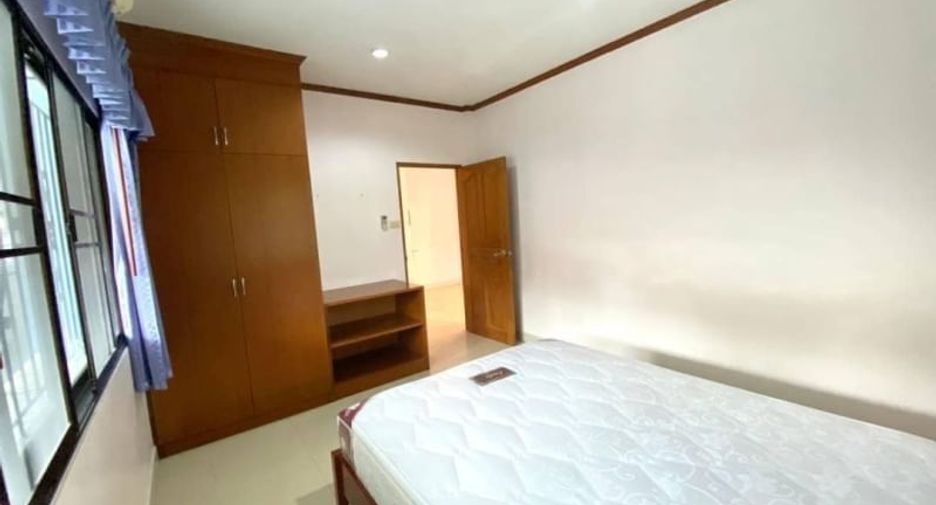 À louer 3 chambres maison à Bang Lamung, Chonburi