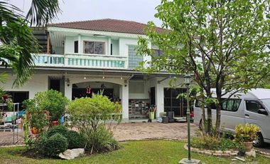 For sale 5 bedrooms house in Taling Chan, Bangkok