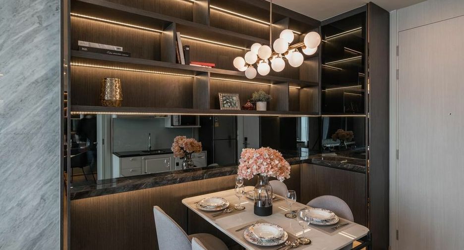 For rent 1 bed condo in Watthana, Bangkok