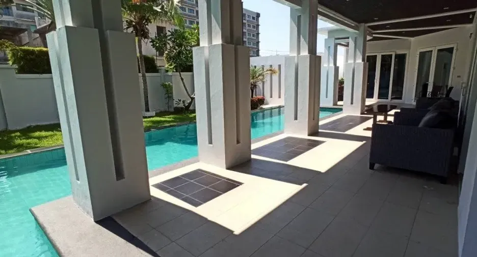 出售 4 卧室 独立屋 在 Bang Lamung, Chon Buri