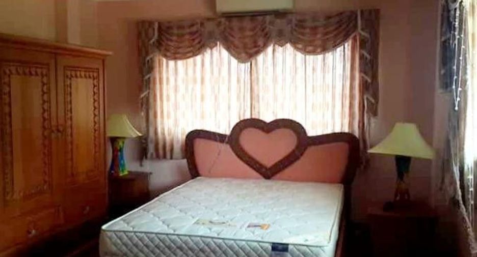 For sale 3 ベッドルーム house in Sattahip, Chonburi