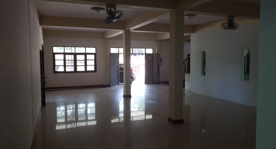 For sale and for rent 5 bedrooms house in Bang Lamung, Chonburi