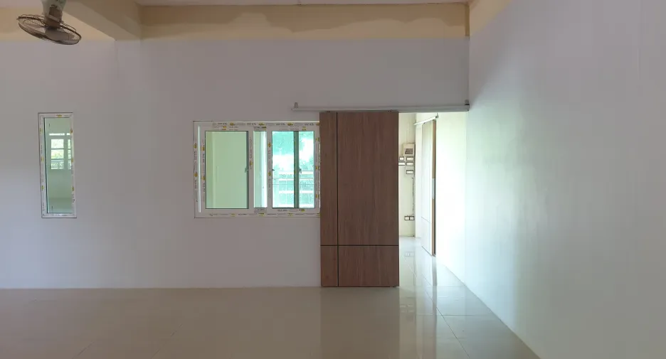 For sale and for rent 5 bedrooms house in Bang Lamung, Chonburi