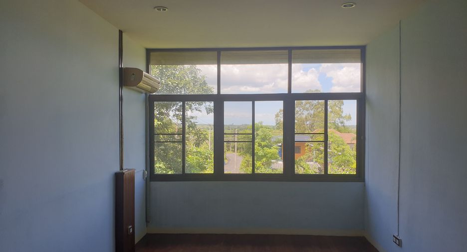 For sale and for rent 5 bedrooms house in Bang Lamung, Chonburi