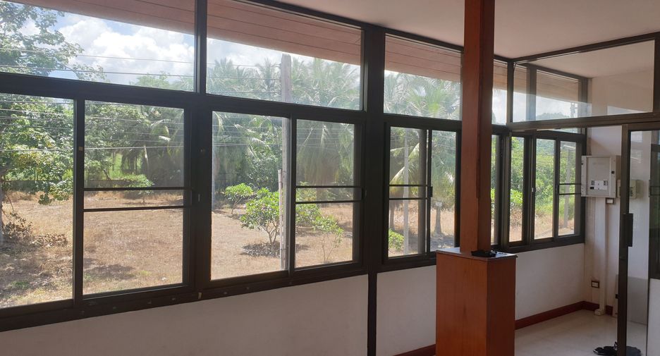 For sale and for rent 5 bedrooms house in Bang Lamung, Chonburi