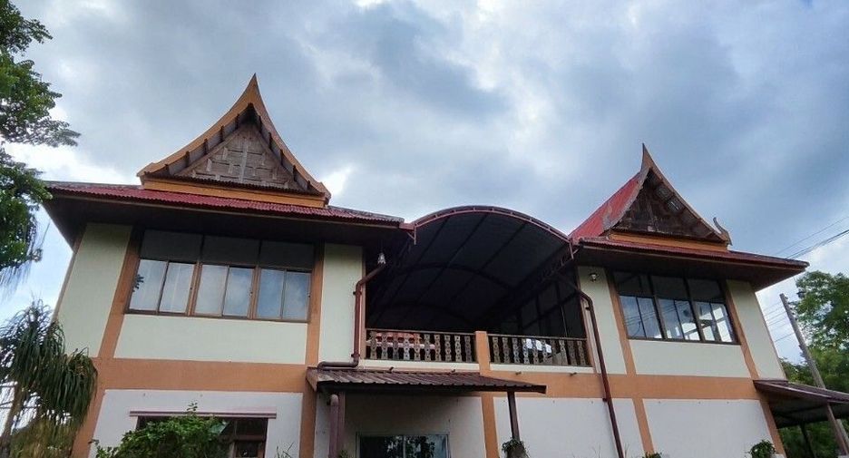 For sale and for rent 5 bedrooms house in Bang Lamung, Chonburi
