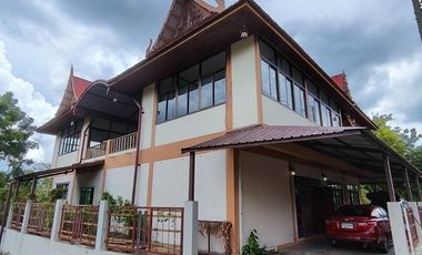 Casa en venta y en alquiler de 5 habitaciones en Bang Lamung, Chonburi