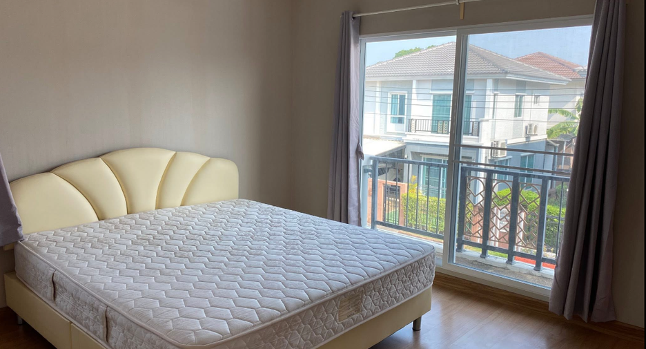 For rent 3 bedrooms house in Suan Luang, Bangkok