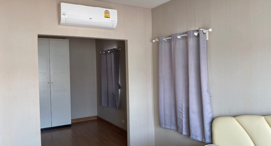 For rent 3 bedrooms house in Suan Luang, Bangkok