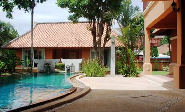À louer 4 chambres villa à Bang Lamung, Chonburi