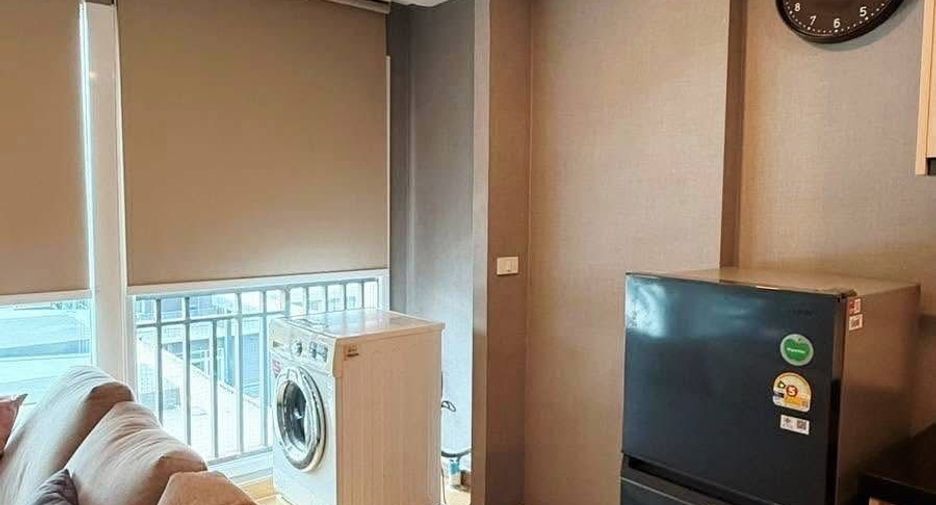 For rent 2 bedrooms condo in Phra Khanong, Bangkok