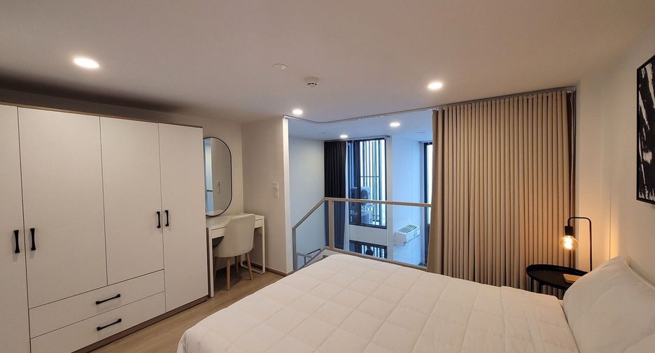 For rent 1 bed condo in Khlong Toei, Bangkok