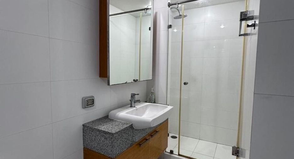 Condo en alquiler de 1 habitaciones en Pathum Wan, Bangkok