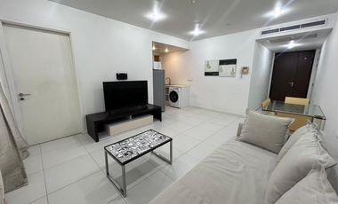Wohnung zur Miete mit 1 Zimmer in Pathum Wan, Bangkok