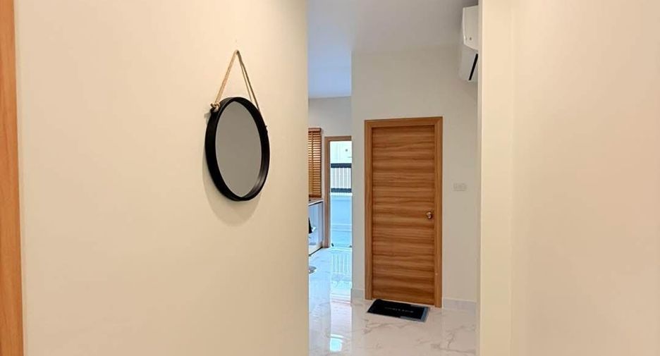 For rent 2 bedrooms villa in Mueang Phuket, Phuket