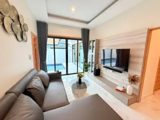 À louer 2 chambres villa à Mueang Phuket, Phuket