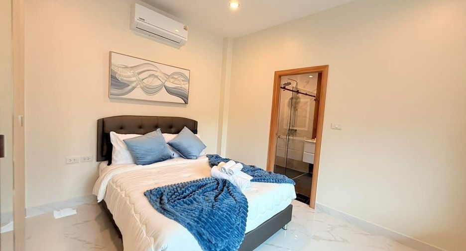 For rent 2 bedrooms villa in Mueang Phuket, Phuket