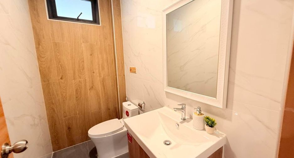 For rent 2 bedrooms villa in Mueang Phuket, Phuket