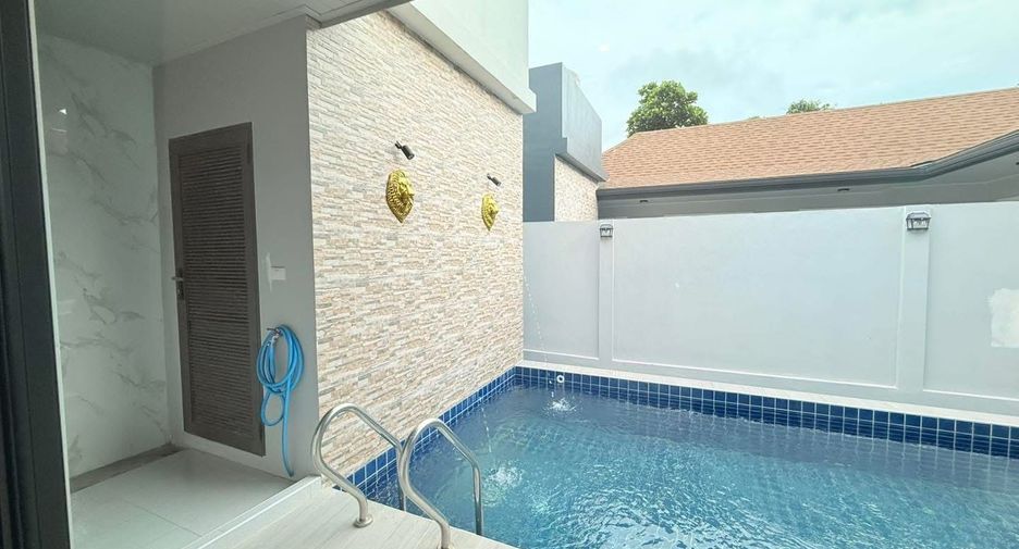 For rent 2 bedrooms villa in Mueang Phuket, Phuket
