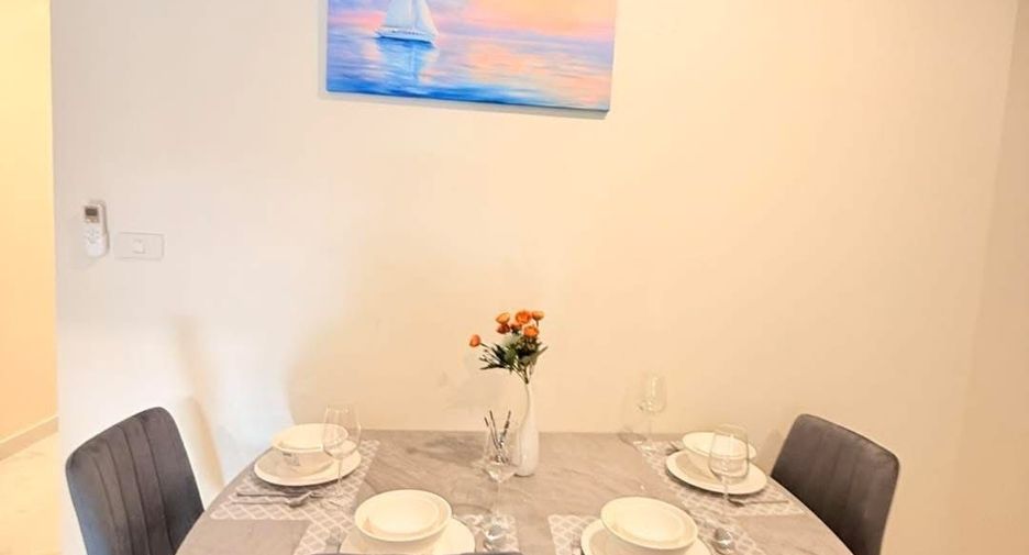 For rent 2 bedrooms villa in Mueang Phuket, Phuket